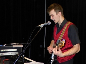 Žichlínek 23. 1. 2015 - David kytaristou a zpěvákem